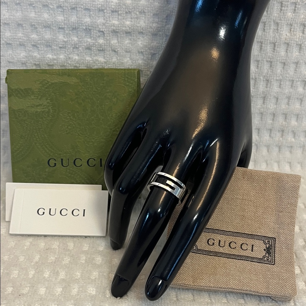 Gucci Ring sz 14/ US 6 3/4 Full Inclusion